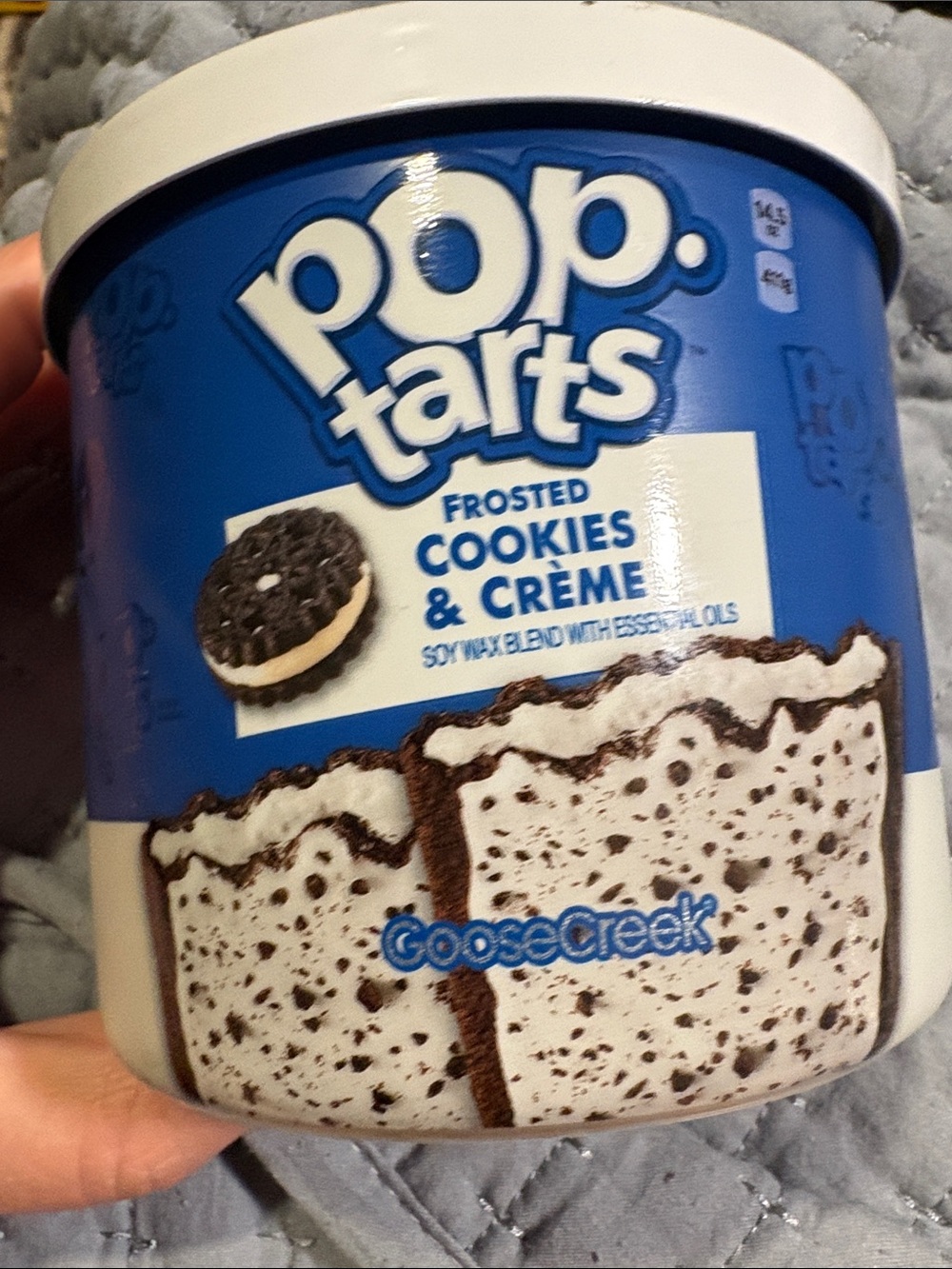Goose Creek Blue Pop-Tarts Frosted Cookies & Creme Scented Candle
